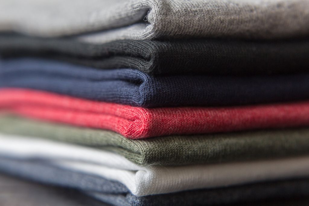 100% recycled regenerated cashmere for men and women